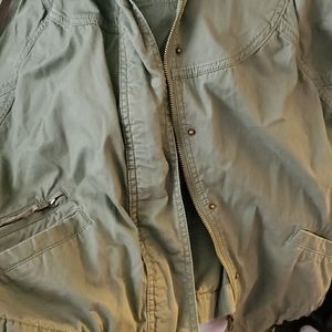 Beautiful and so stylish jacket/coat